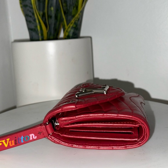 Authentic Louis Vuitton New Wave Compact Wallet - Picture 6 of 12